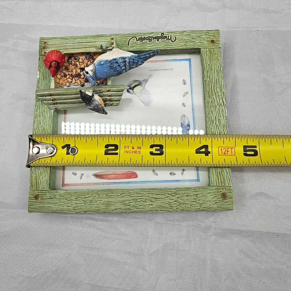 Marjolein Bastin Birds & Feeder 3D Resin Picture Green Frame  Rustic